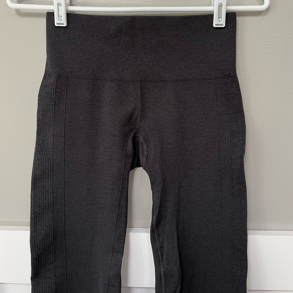 Lululemon Ebb To Street Pant in Heathered Black - Picture 13 of 13